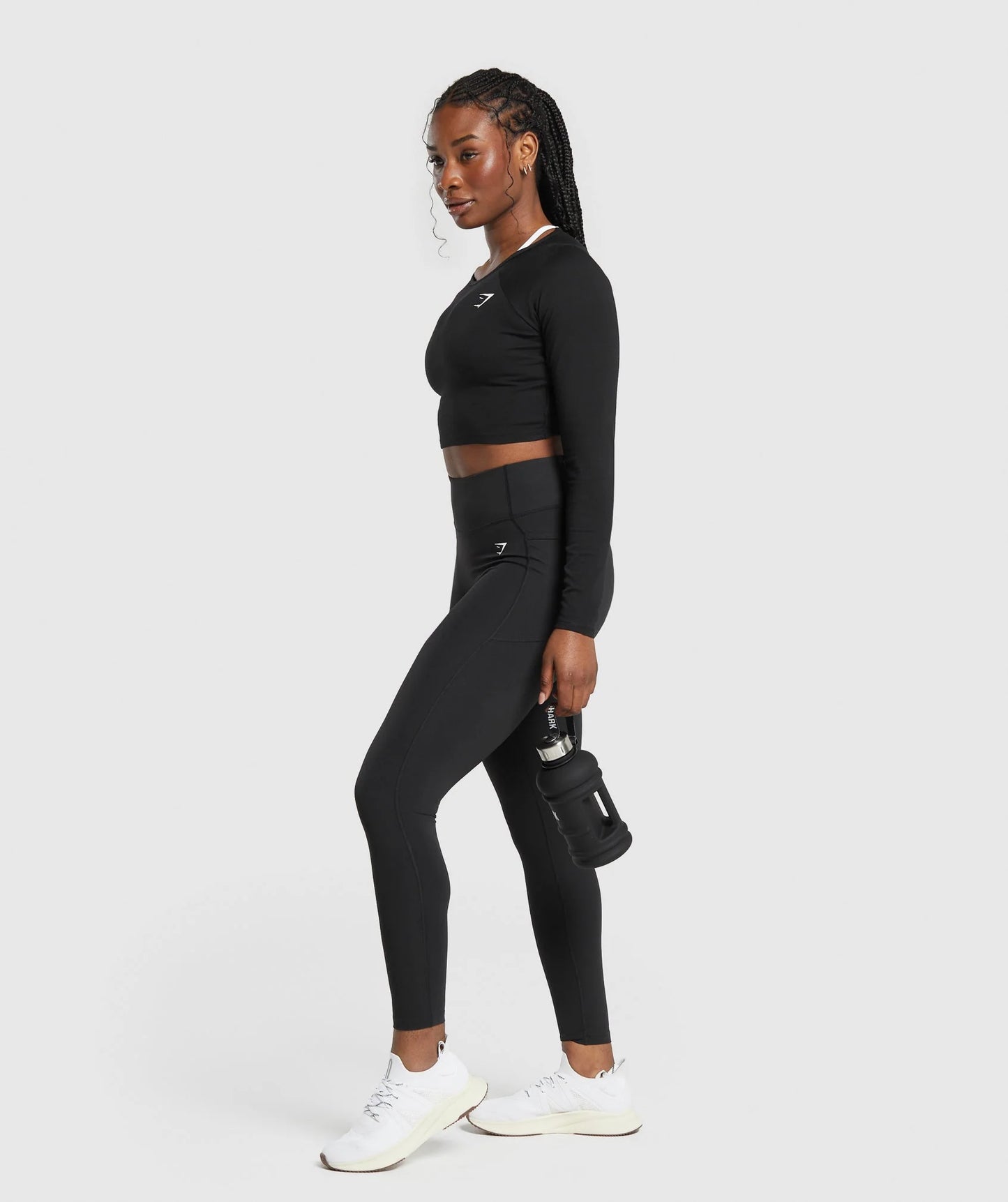 LIFTING ESSENTIAL LONG SLEEVE CROP TOP
