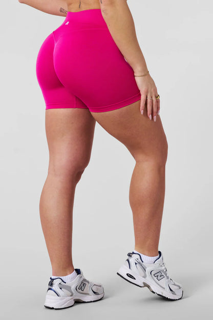W128 LEGACY SEAMLESS SHORTS SPRING 25'