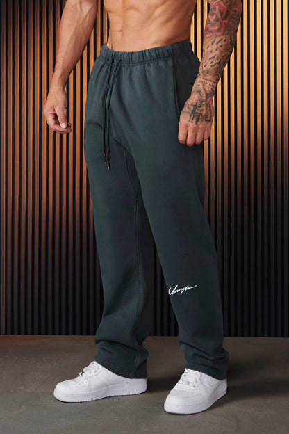 220 - SUNDAY SWEATS
