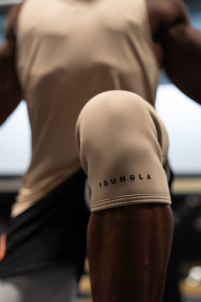 914 - KNEE SLEEVES