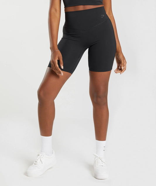 ELEVATE CYCLING SHORTS