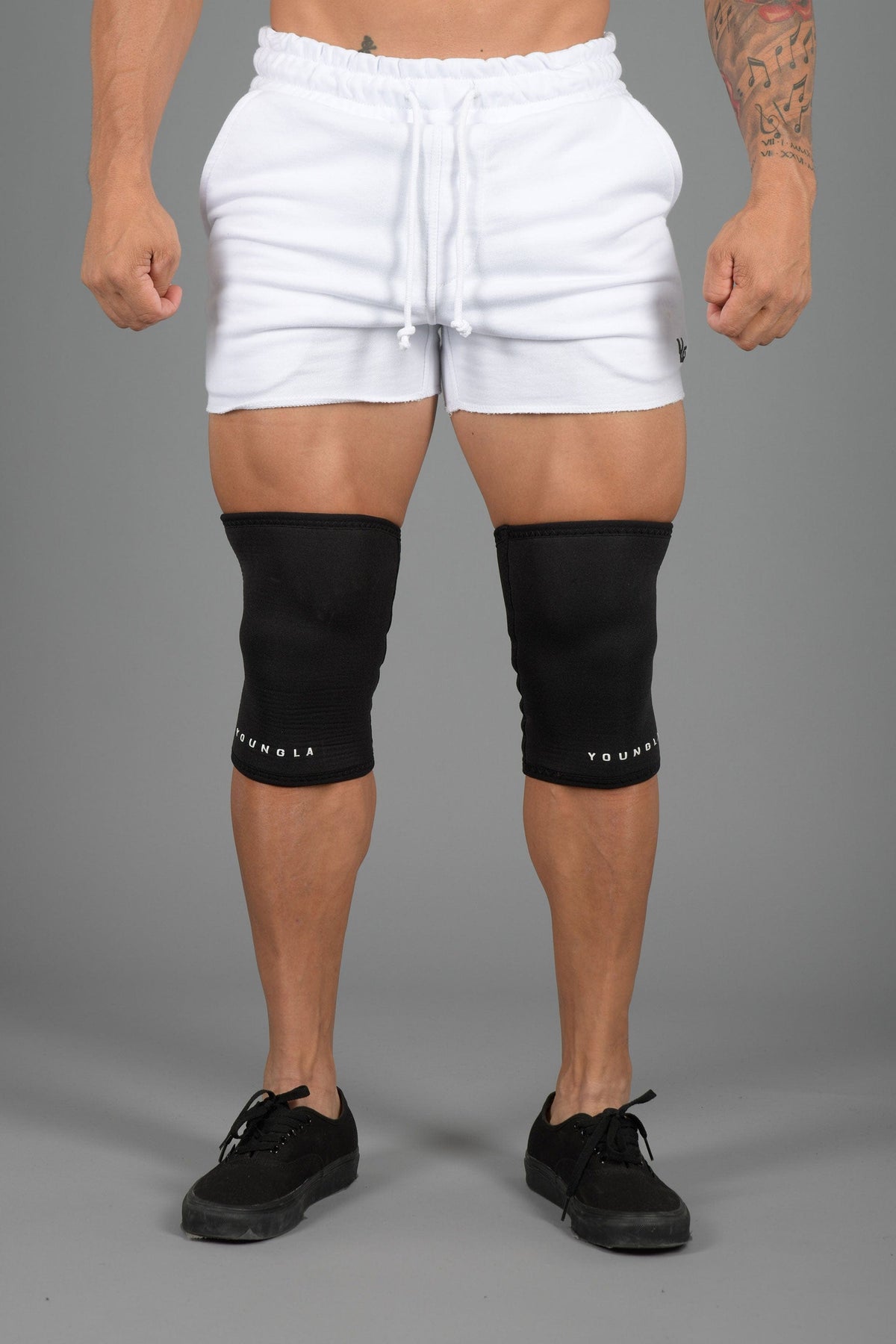 914 - KNEE SLEEVES
