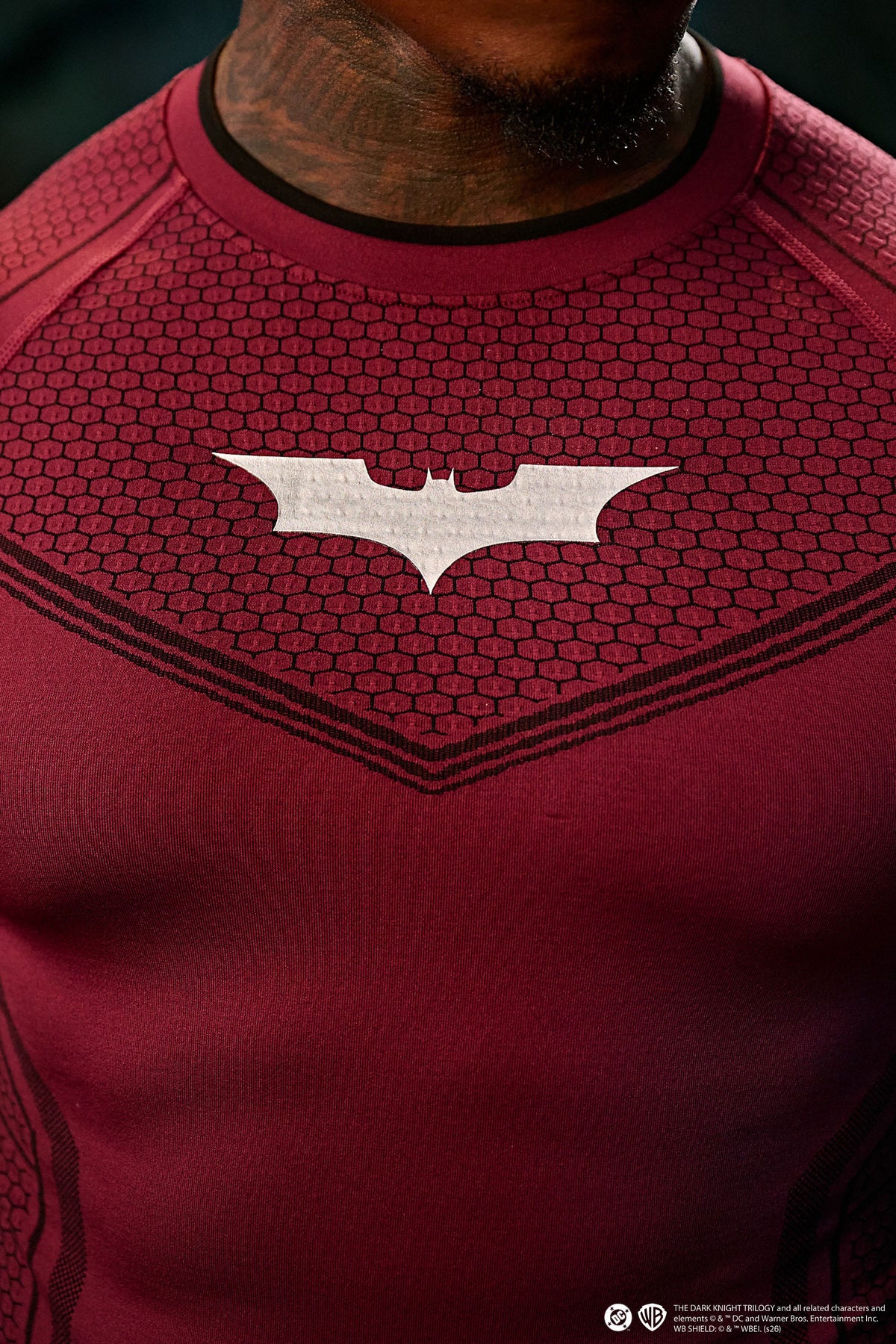 8004 - BATMAN COMPRESSION LONGSLEEVES - BURGUNDY